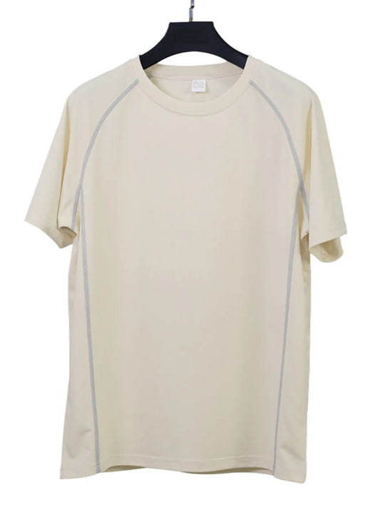 兩件式口袋T恤和短褲套裝