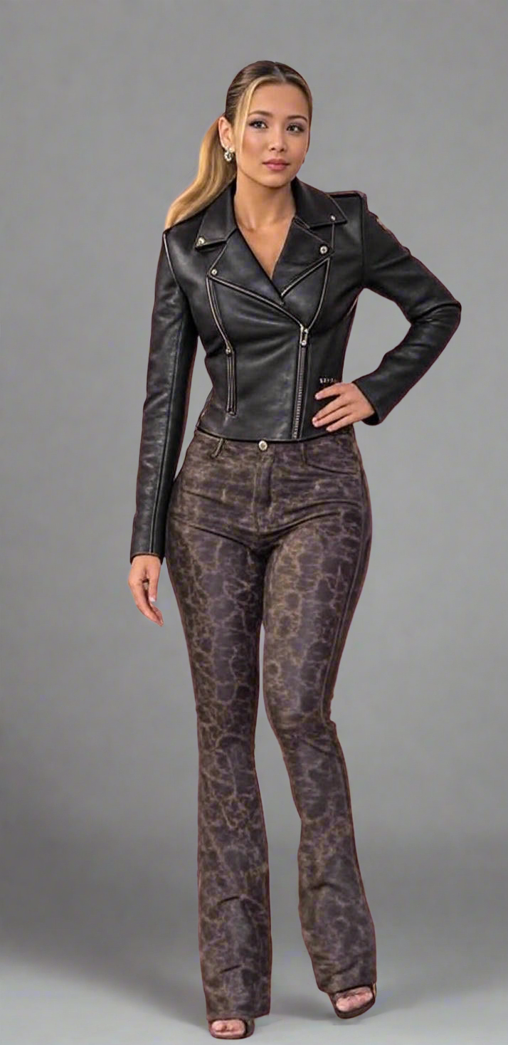 Jeans acampanados con efecto push up colombianos 100 % auténticos Mystic (edición limitada)