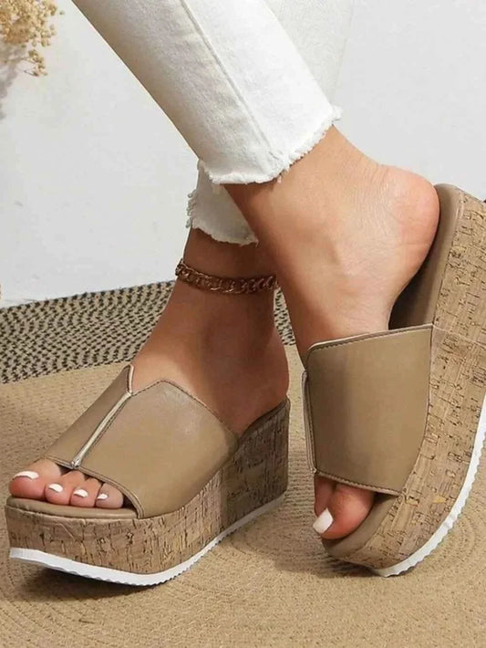 Trendy Peep Toe : High Heel Sandals
