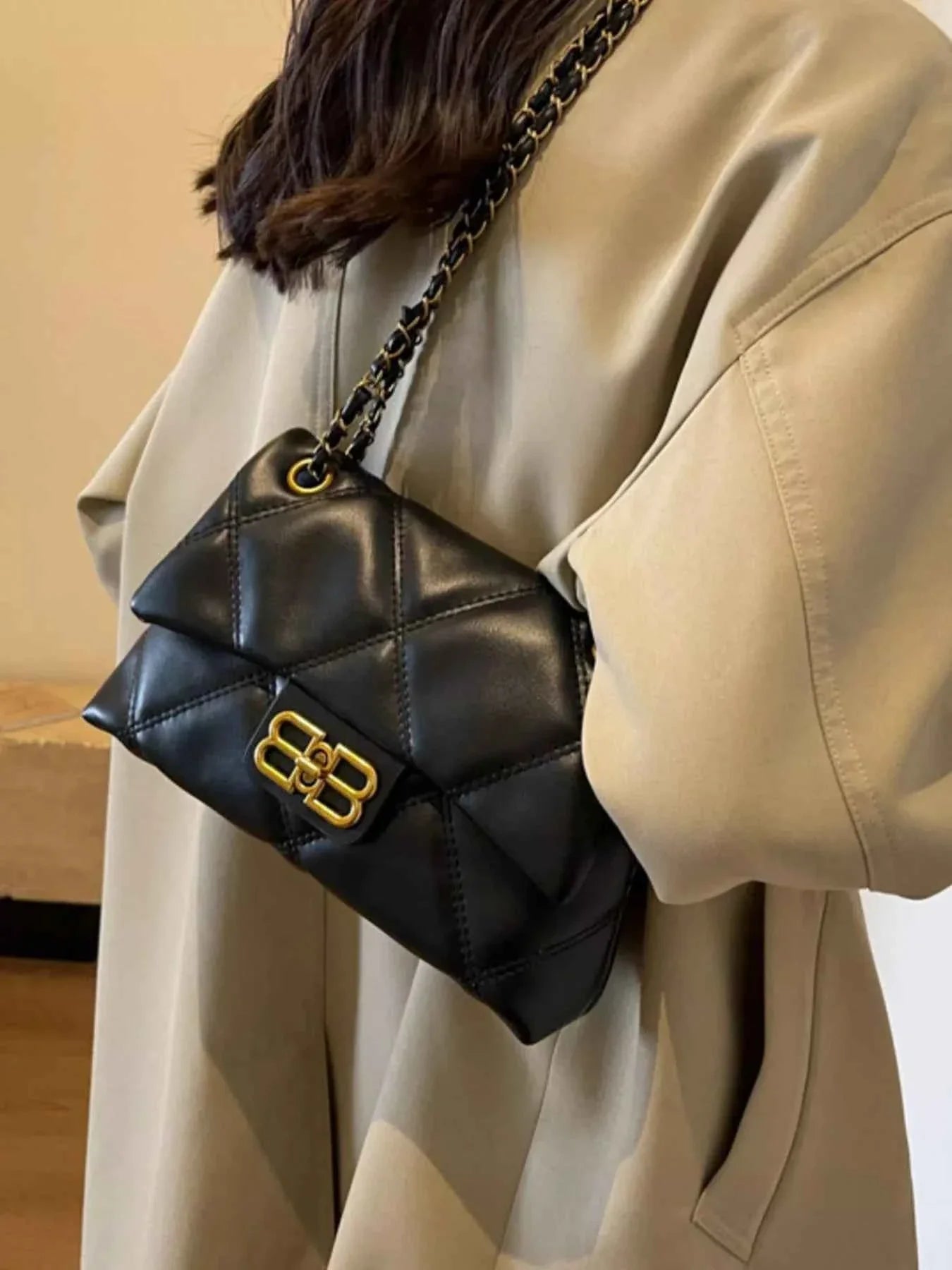 Quilted Flap Chain Crossbody Bag