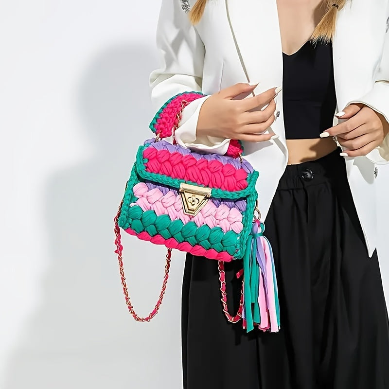 Bolso bandolera mini con borlas de crochet estilo bohemio y elegante con bloques de color