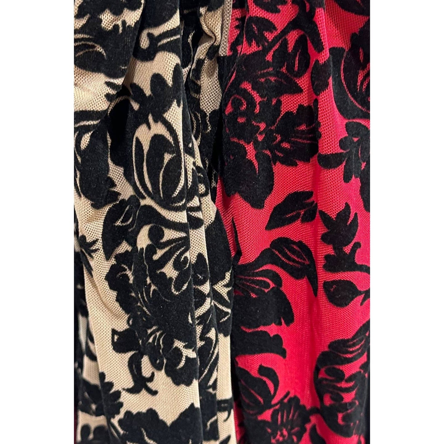 Lace Me Up 摩卡網眼連身衣