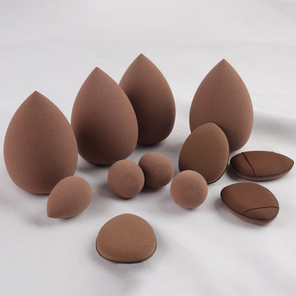 40件化妝工具套裝，含美妝蛋、軟海綿和粉撲