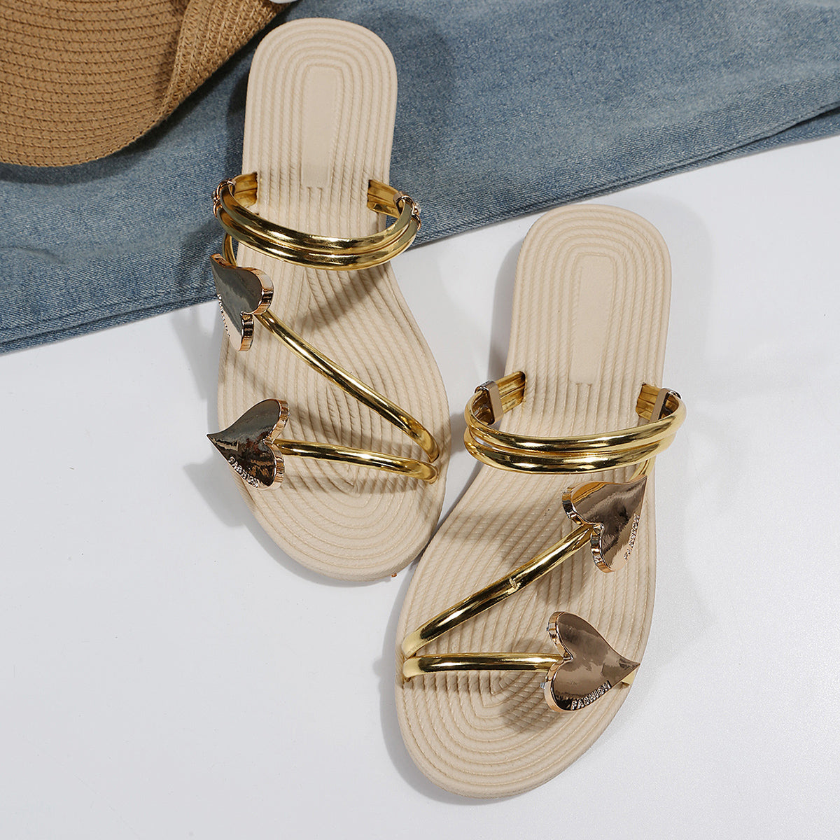 Women Sandals Open Toe Non Slip Sandals Outer Wear Mini Heart Shaped Flat Sandals Slides