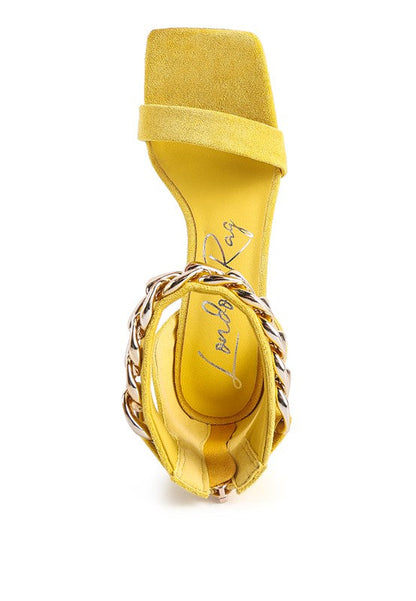 最後啜飲鏈條綁帶高跟涼鞋