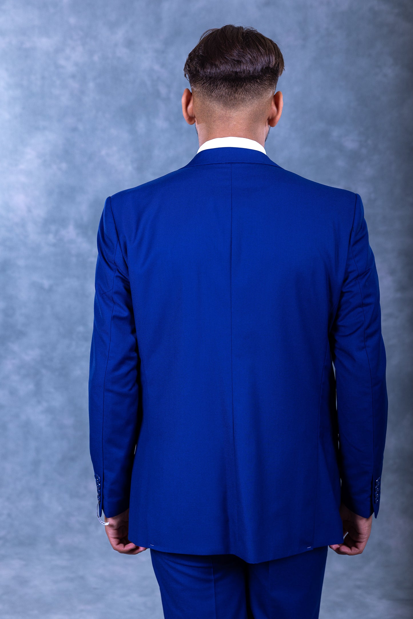 2 buttons Slim Suit