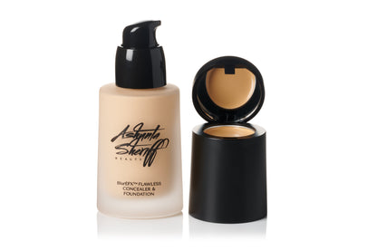 Dúo de corrector y base impecable BlurEFX™ de Ashunta Sheriff Beauty