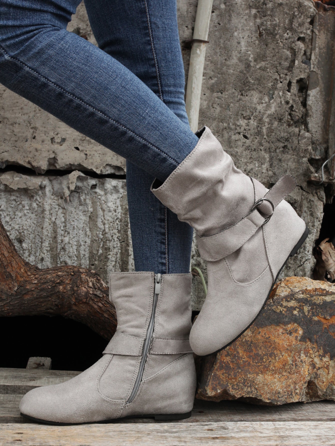 踝靴 圓頭 扣環 皮帶 側邊拉鍊靴