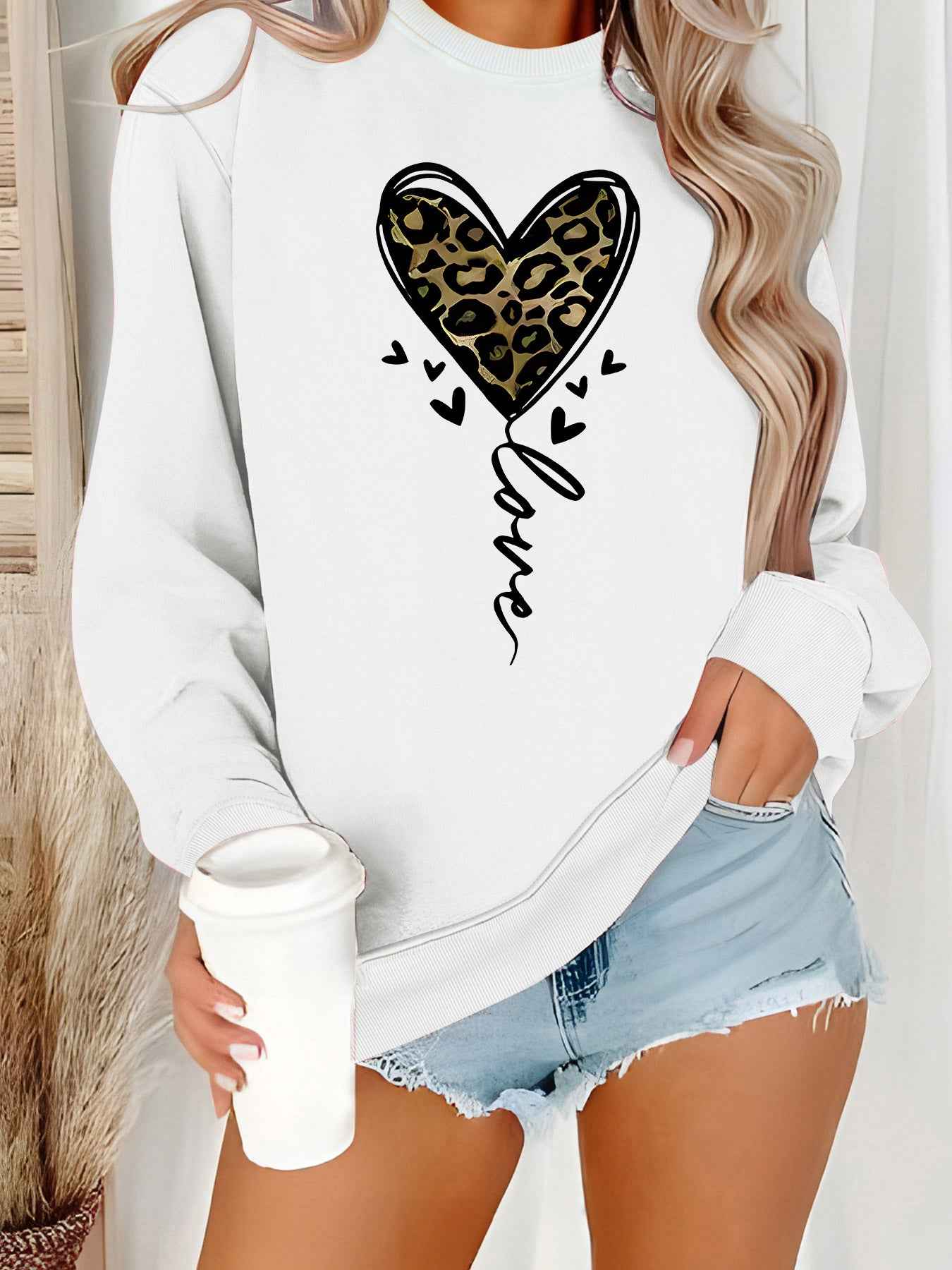 Leopard print heart-shaped printed hoodie