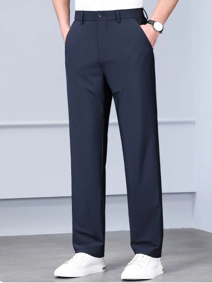 Men's Loose Fit Jeans with Pockets