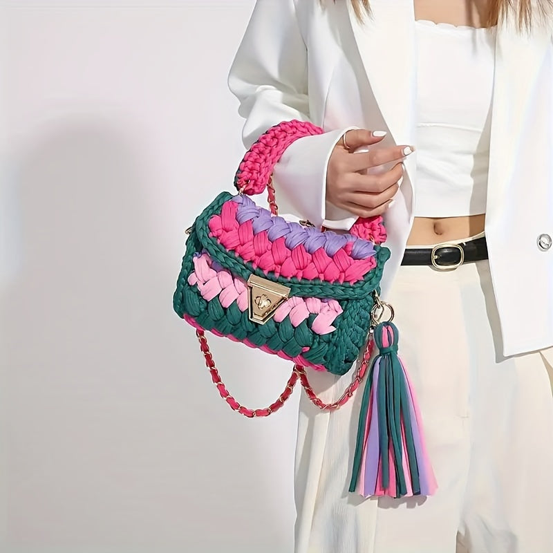 Bolso bandolera mini con borlas de crochet estilo bohemio y elegante con bloques de color