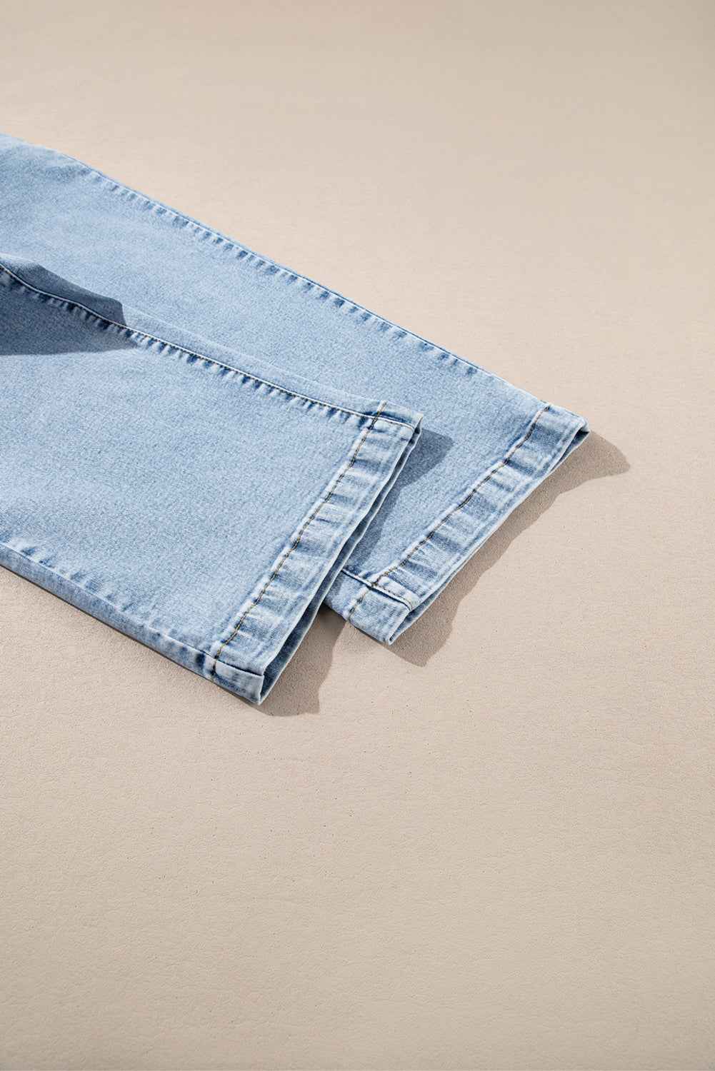 Light Blue Chic Patch Pocket Straight Leg Loose Jeans