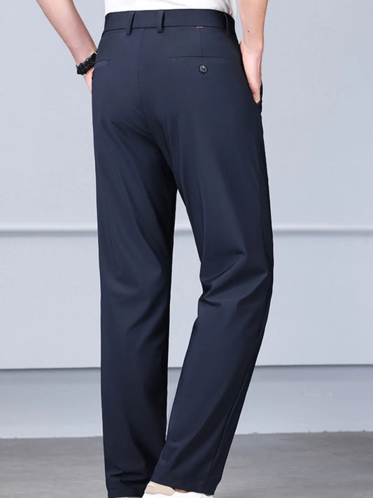 Men's Loose Fit Jeans with Pockets