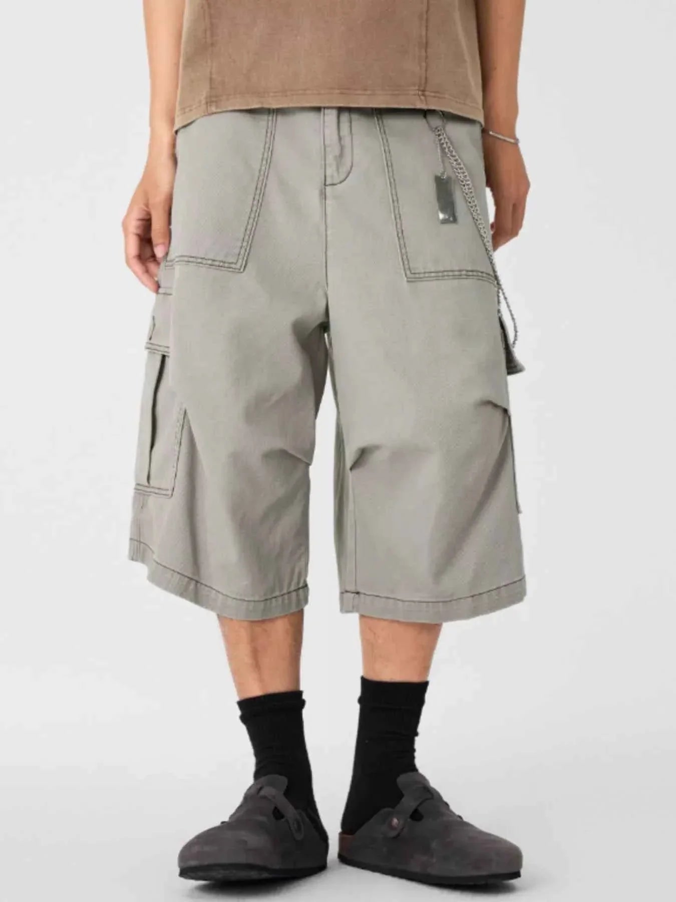 Men's Loose Fit Cargo Shorts