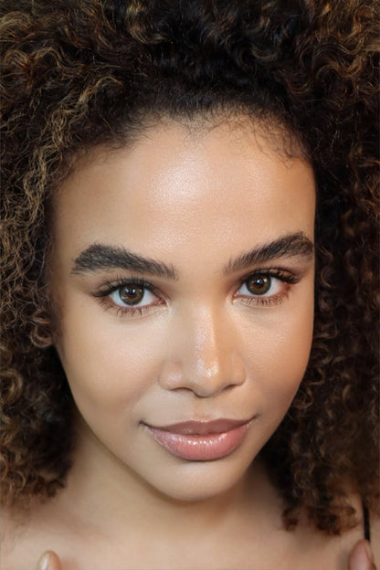 Dúo de corrector y base impecable BlurEFX™ de Ashunta Sheriff Beauty