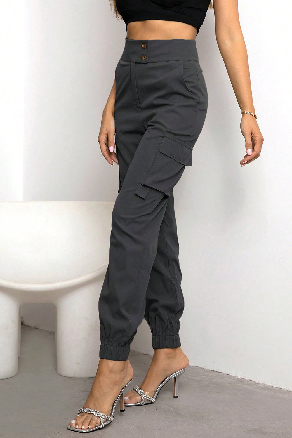 Joggers cargo de cintura alta y estilo urbano
