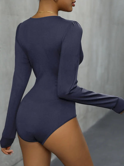 完美蕾絲細節深V長袖連身衣