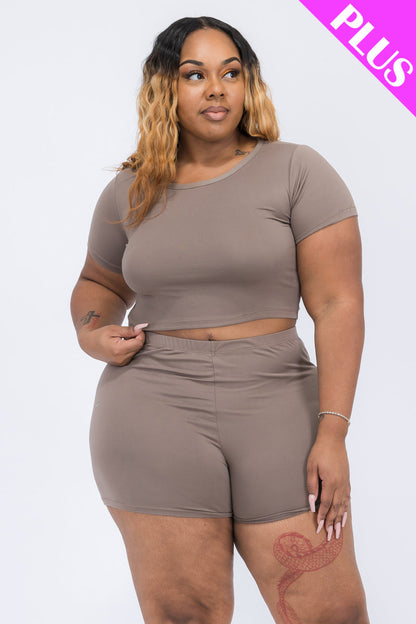 Plus Size Short Sleeve Crop Top & Shorts Set (CAPELLA)