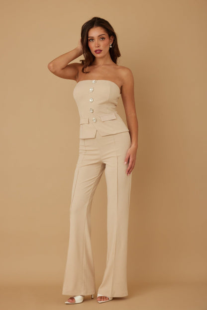 優雅兩件套，飾以橢圓形水晶石