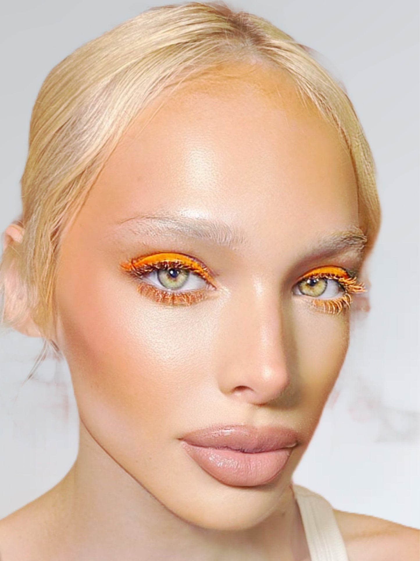 Ashunta Sheriff Beauty UV Vegan Paint Liners