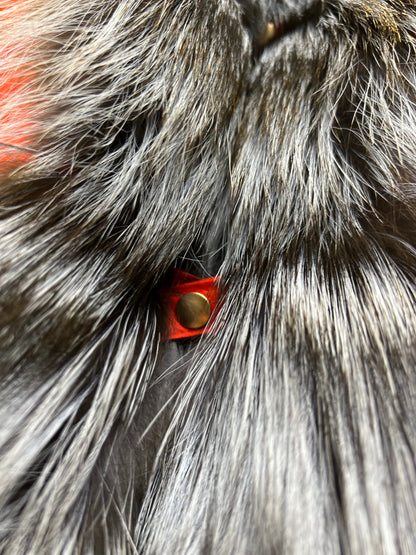 Parka aislante de piel de conejo y zorro plateado genuino de Roma en rojo