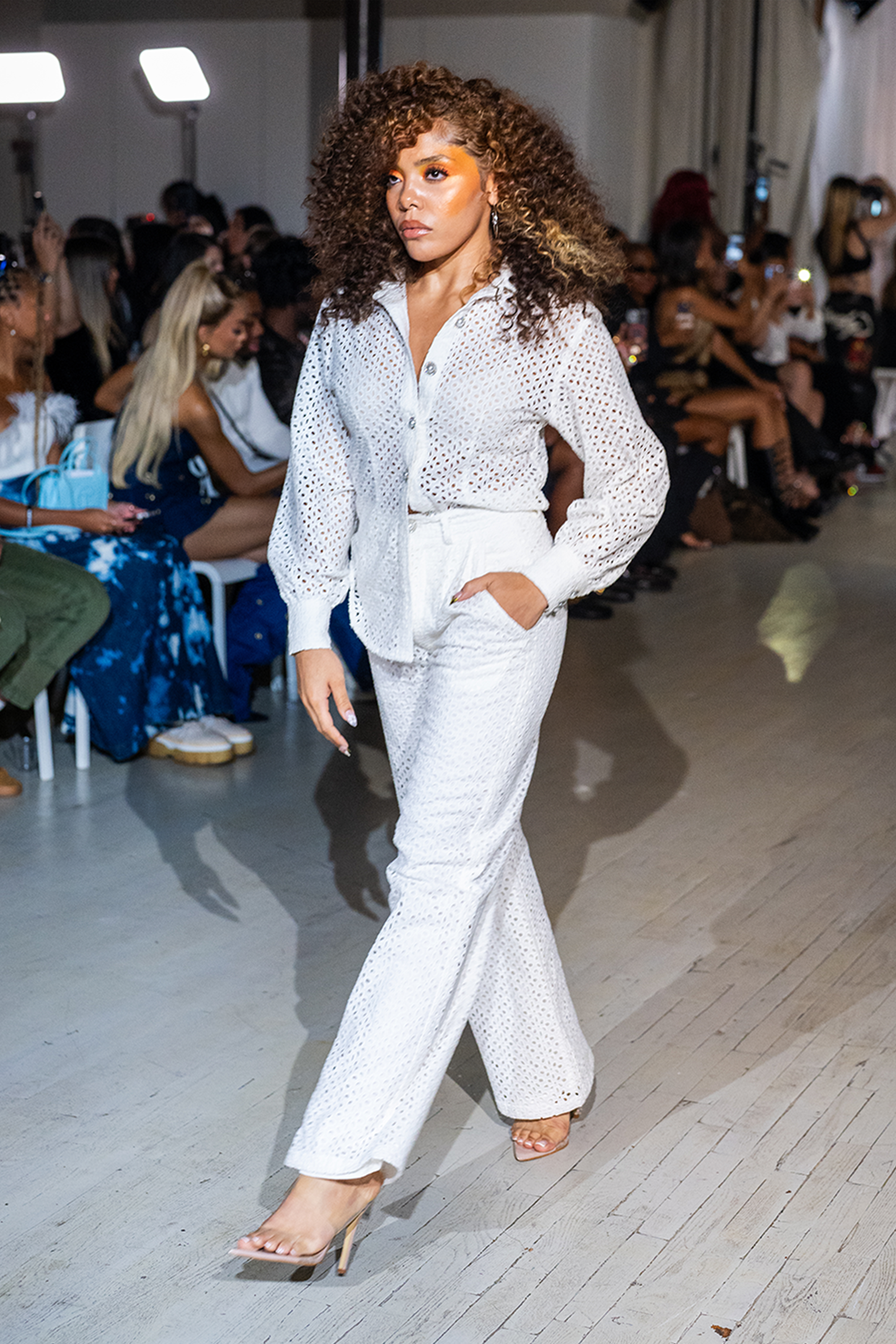 佛羅倫斯白色鏤空兩件式褲裝