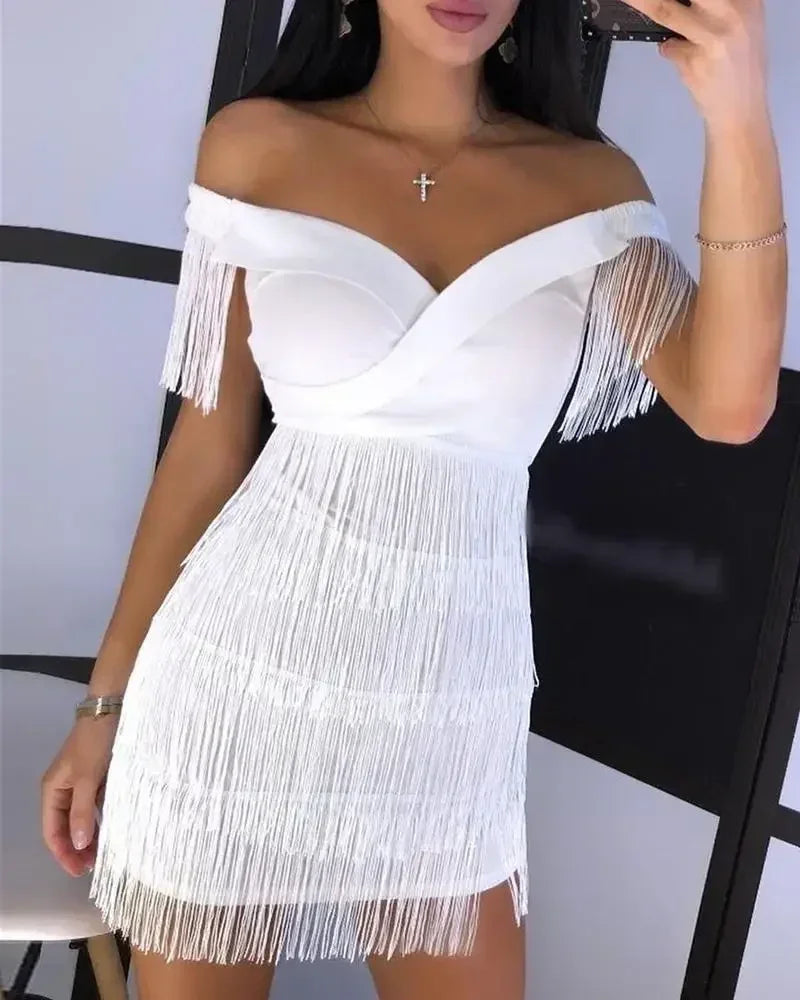 Vestido de noche con flecos blancos para pasarela de celebridades