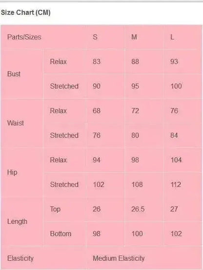 粉紅色斑駁印花荷葉邊露臍上衣和褲子套裝