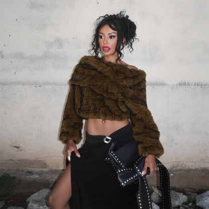 秋季女裝性感露肩短版寬鬆舒適絨面上衣