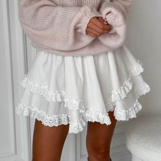 Falda corta blanca a juego para mujer, fresca y dulce, con diseño de encaje y cintura alta.
