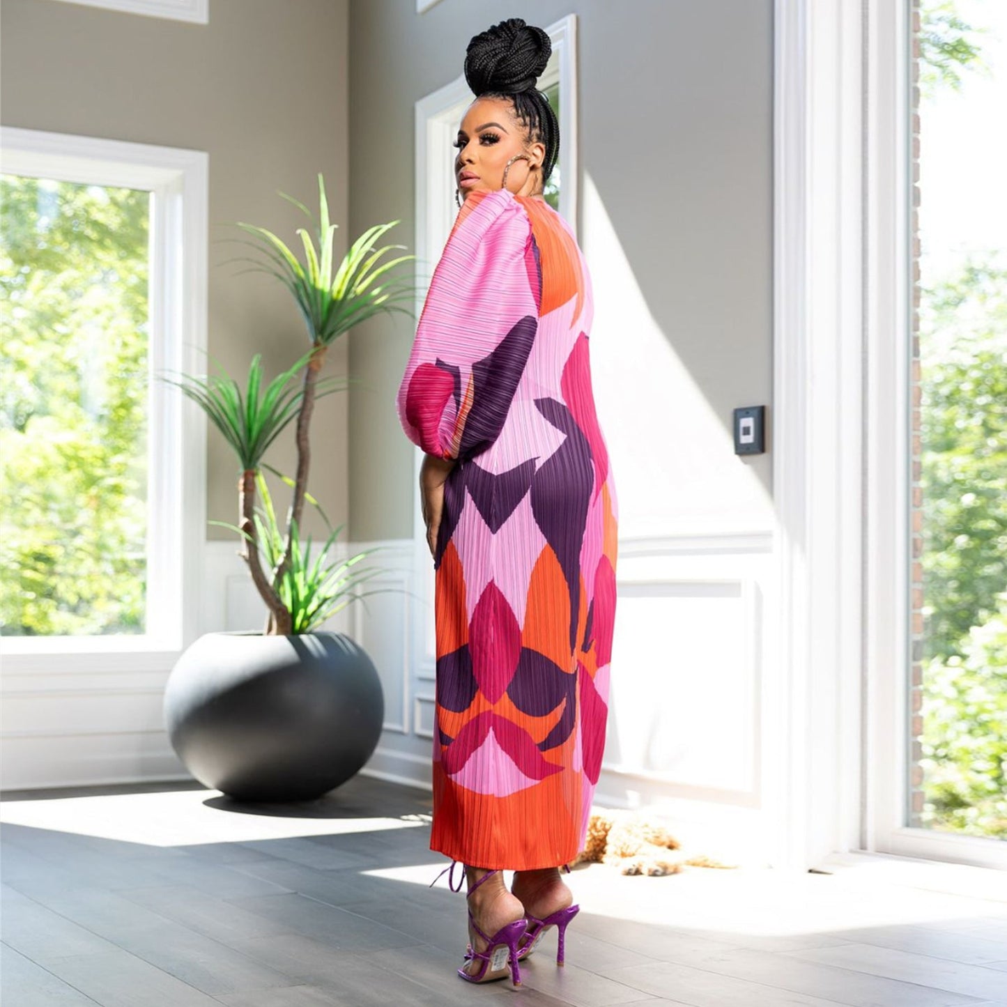 Women Wear Lantern Sleeve Pleated Dress