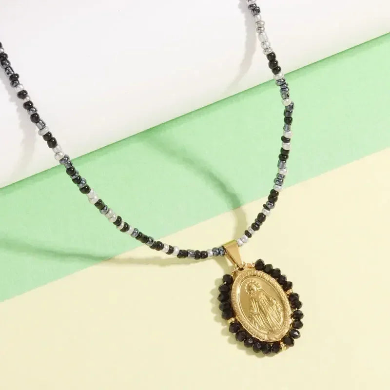 Delicado colgante de cruz de cristal para mujeres y niñas, collar elegante para fiestas, bodas, joyería católica, amuleto de regalo.