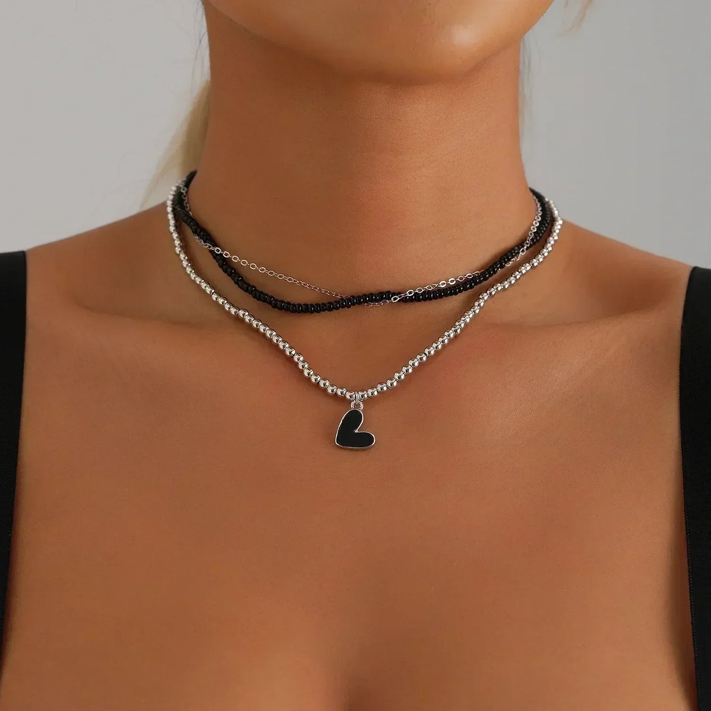 Collar de cuentas de corazón de moda para mujer, estilo bohemio, elegante, con cadena de cristal irregular, gargantilla Y2K, exquisito regalo de fiesta, accesorios de joyería