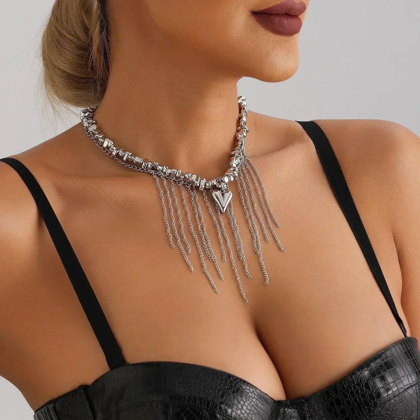 Collar de cuentas de corazón de moda para mujer, estilo bohemio, elegante, con cadena de cristal irregular, gargantilla Y2K, exquisito regalo de fiesta, accesorios de joyería