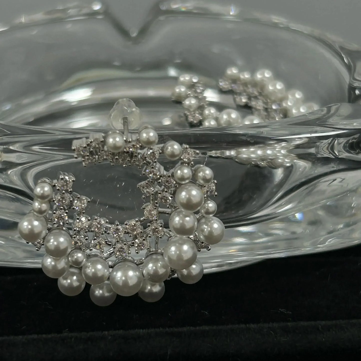 Vintage Rhinestone Firework Stud Earrings for Women Elegant Double Row Imitation Pearl Earring Girl Party Wedding Jewelry