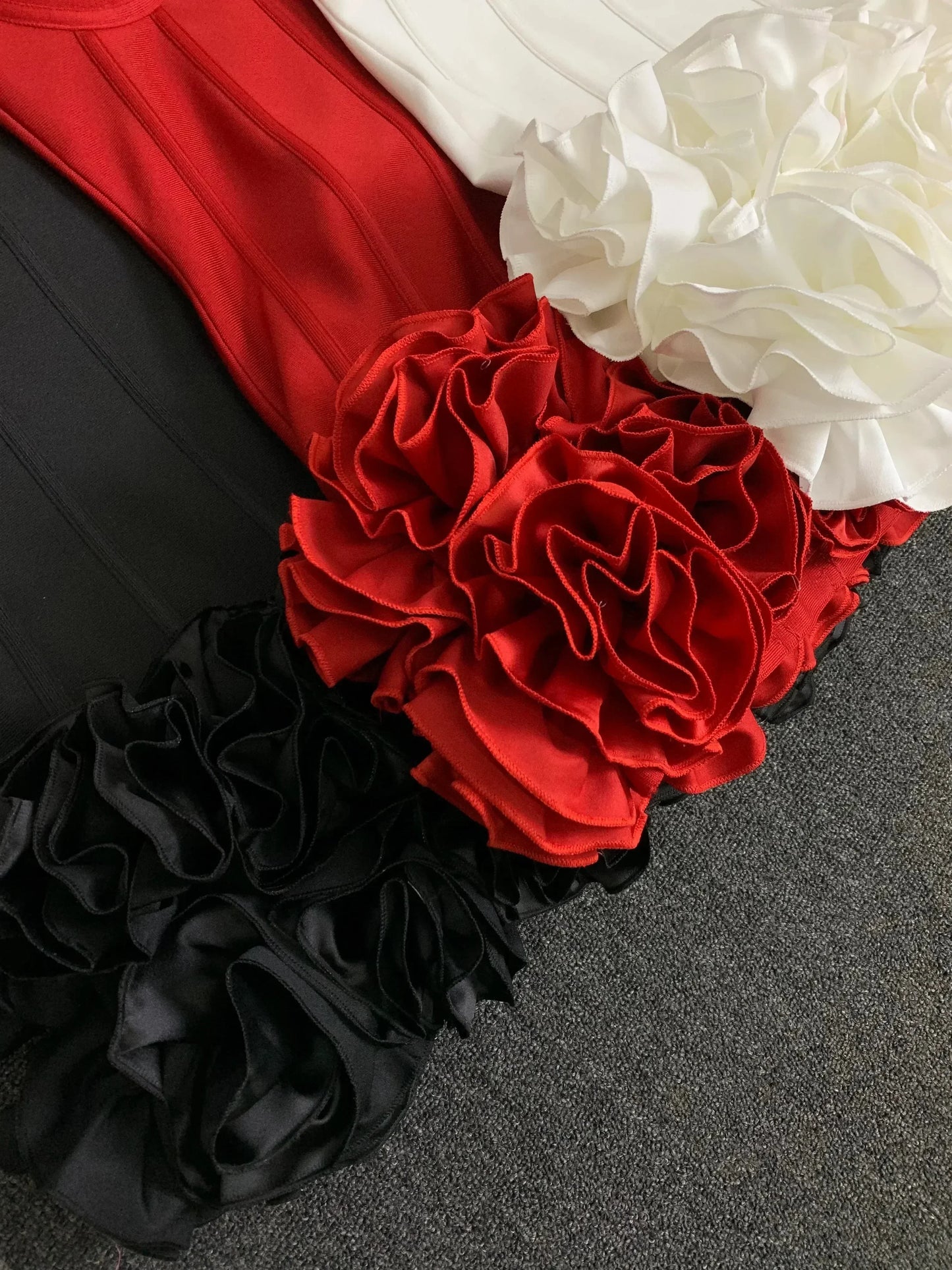 Real Photos Women New Bandage Dress Strapless Laced Up Back Flowers Hem Bodycon