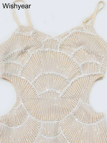 全新亮片鏤空吊帶露背美人魚洋裝