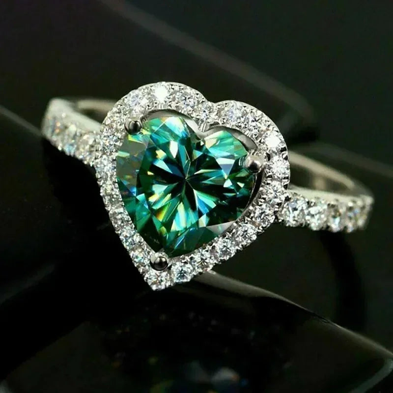 Anillo de corazón de melocotón europeo y americano para mujer, personalizado, con forma de corazón, circón con incrustaciones de diamantes, joyería de moda al por mayor, 2025