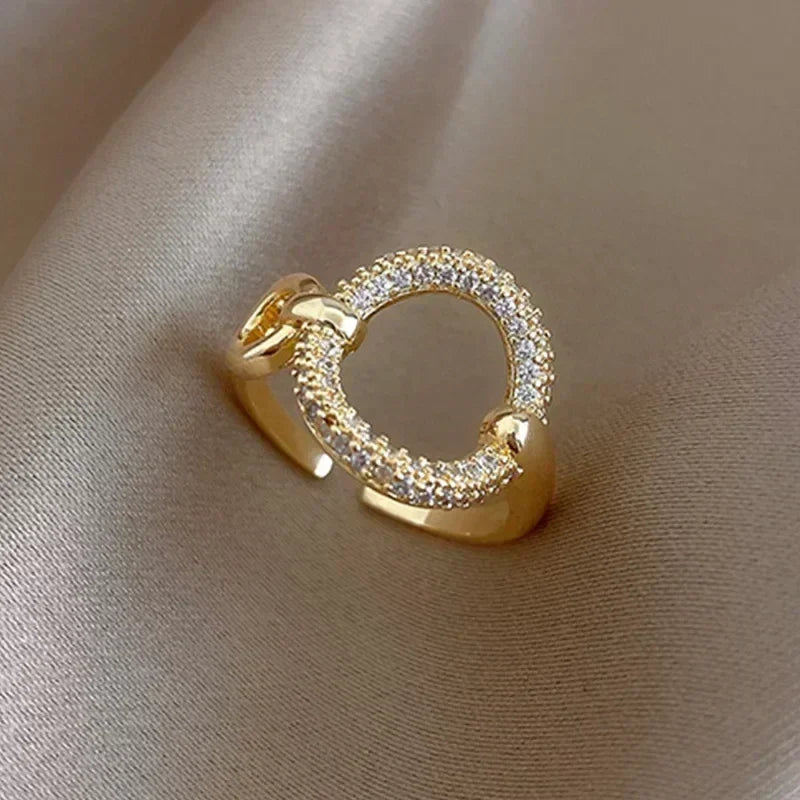 Anillo de apertura de hoja chapado en oro de lujo ligero, exquisito anillo geométrico de circón tipo colmena para el dedo índice, joyería de tendencia para bodas y fiestas, regalo