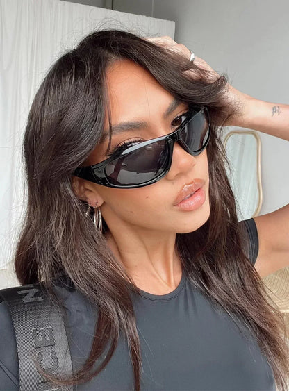 獨特的Y2K設計師奢華太陽眼鏡，女士長方形大框太陽眼鏡，男士戶外防紫外線經典2000S黑色款