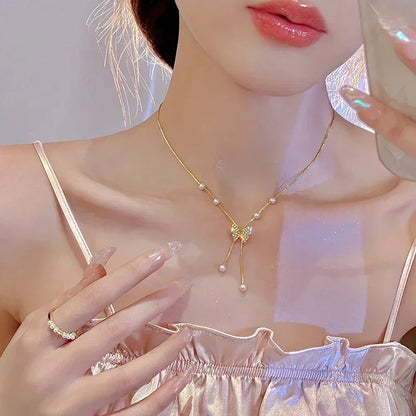 Collar con colgante de circonita rosa cuadrada de lujo para mujer, accesorio personalizado de moda para uso diario, joyería para fiestas, regalos de cumpleaños.