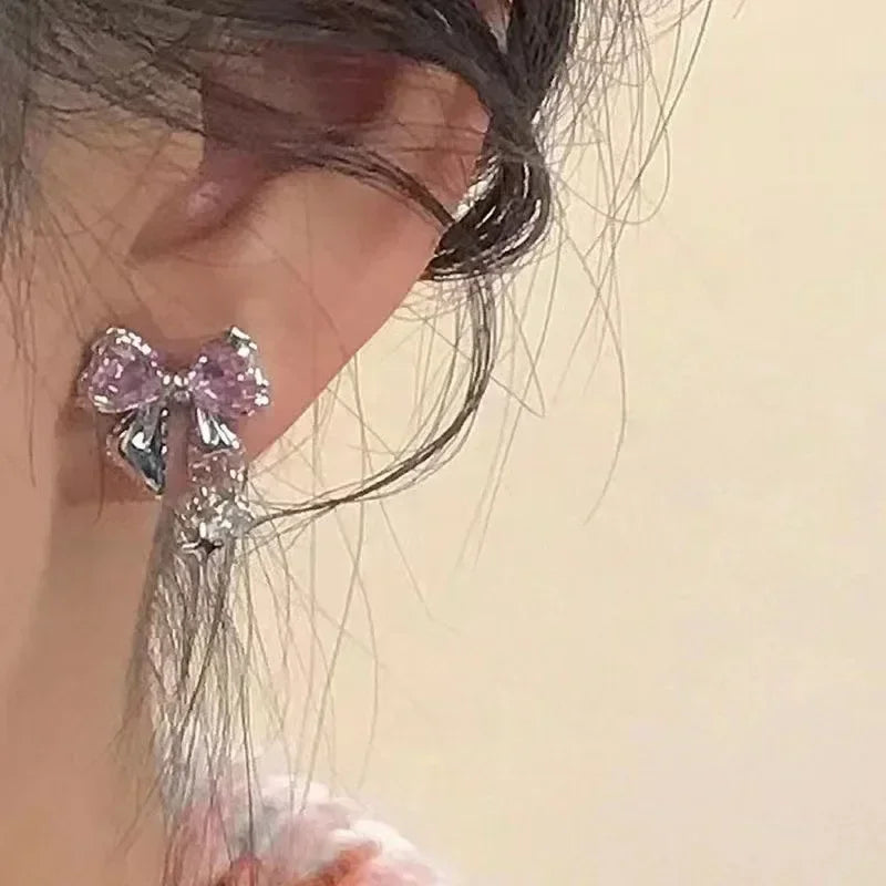 Nuevos pendientes de botón de circonita con lazo Y2K para mujer, moda coreana, color plata, cristal rosa, pendientes con personalidad, joyería para fiestas, regalos