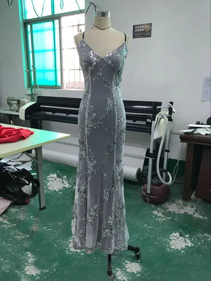 Women Dresses Sleeveless V Neck Pullover Sequins Dress