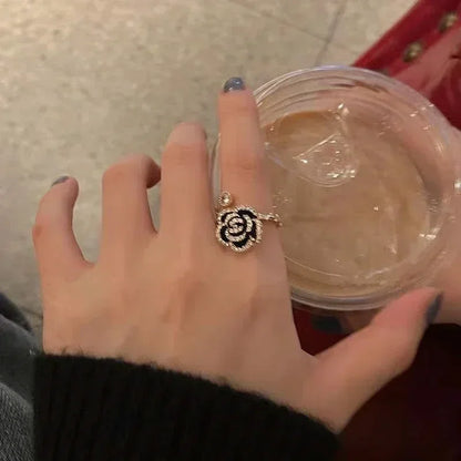 Anillos de apertura de metal con forma de rosa negra para mujer y niña, de lujo, con circonitas ajustables para el dedo índice, joyería para fiesta.