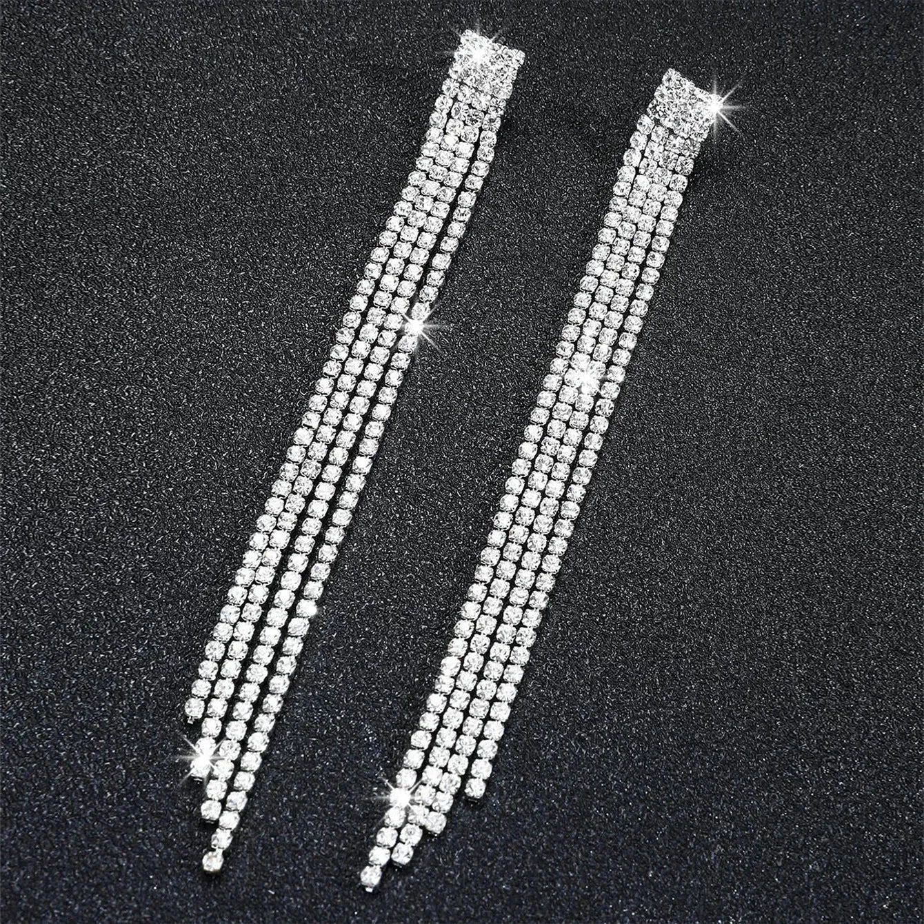 Pendientes largos con borlas de cristal y diamantes de imitación brillantes de 4 líneas TREAZY para mujer, pendientes colgantes para bodas y fiestas, pendientes de novia