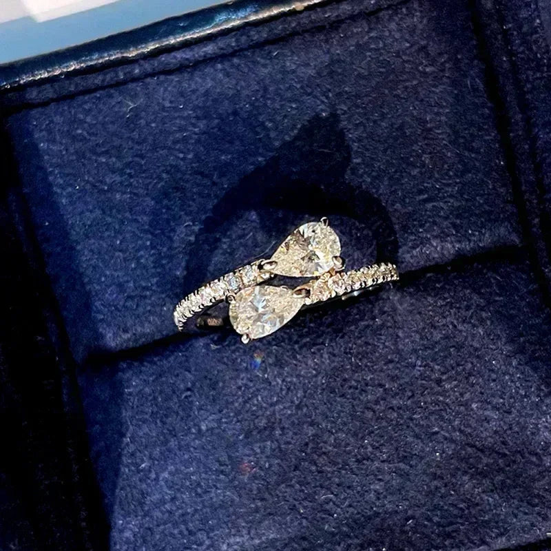 2025年新閃亮鋯石戒指訂婚儀式女士配件婚禮時尚珠寶簡約批發