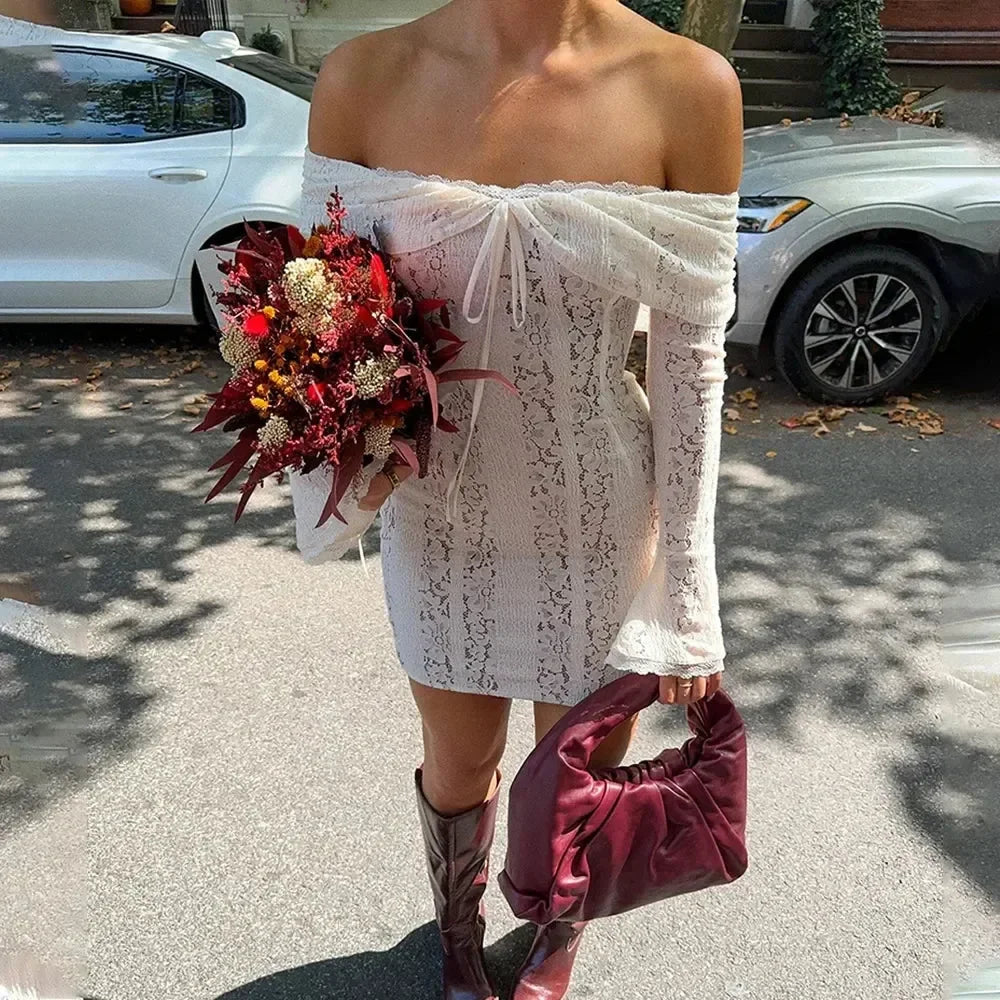 Oligai 女士蕾絲修身迷你連身裙，露肩性感長袖夜店派對連身裙，優雅秋季連身裙