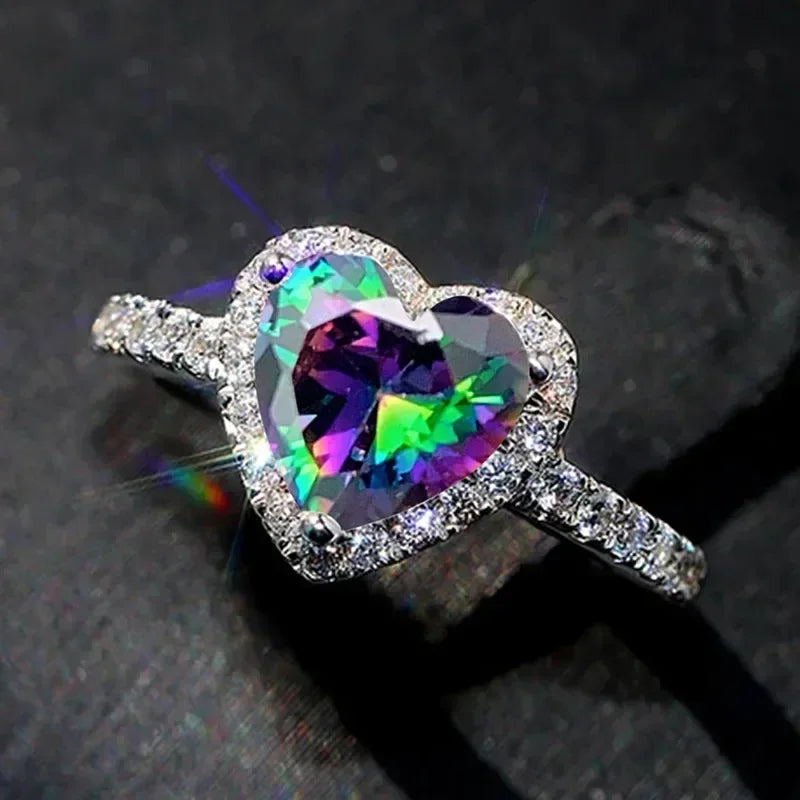 Anillo de corazón de melocotón europeo y americano para mujer, personalizado, con forma de corazón, circón con incrustaciones de diamantes, joyería de moda al por mayor, 2025