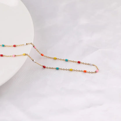 Collar con nombre y corazón de mariposa personalizado