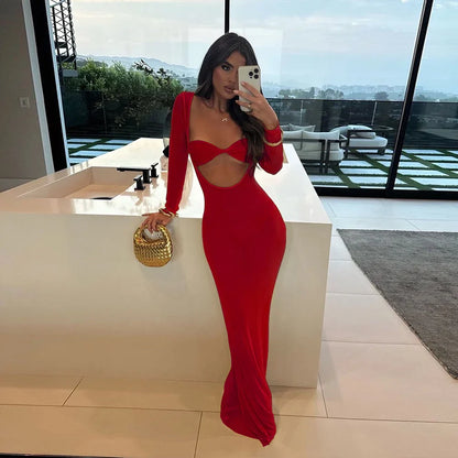 四月三件式泳衣帶罩衫